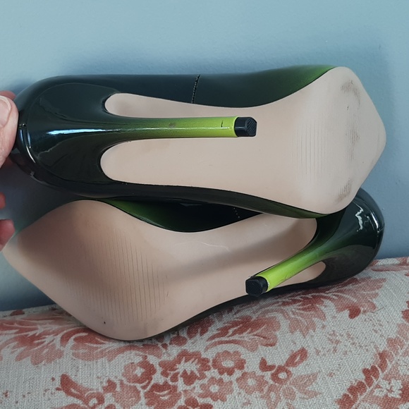 * Shoe Dazzle High Heels ~ Size 5 - Picture 8 of 8